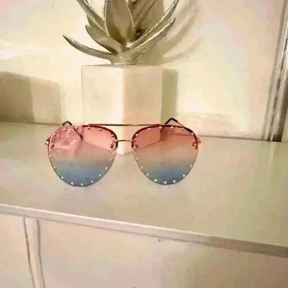 Never worn Gold Studded Aviator sunglasses
